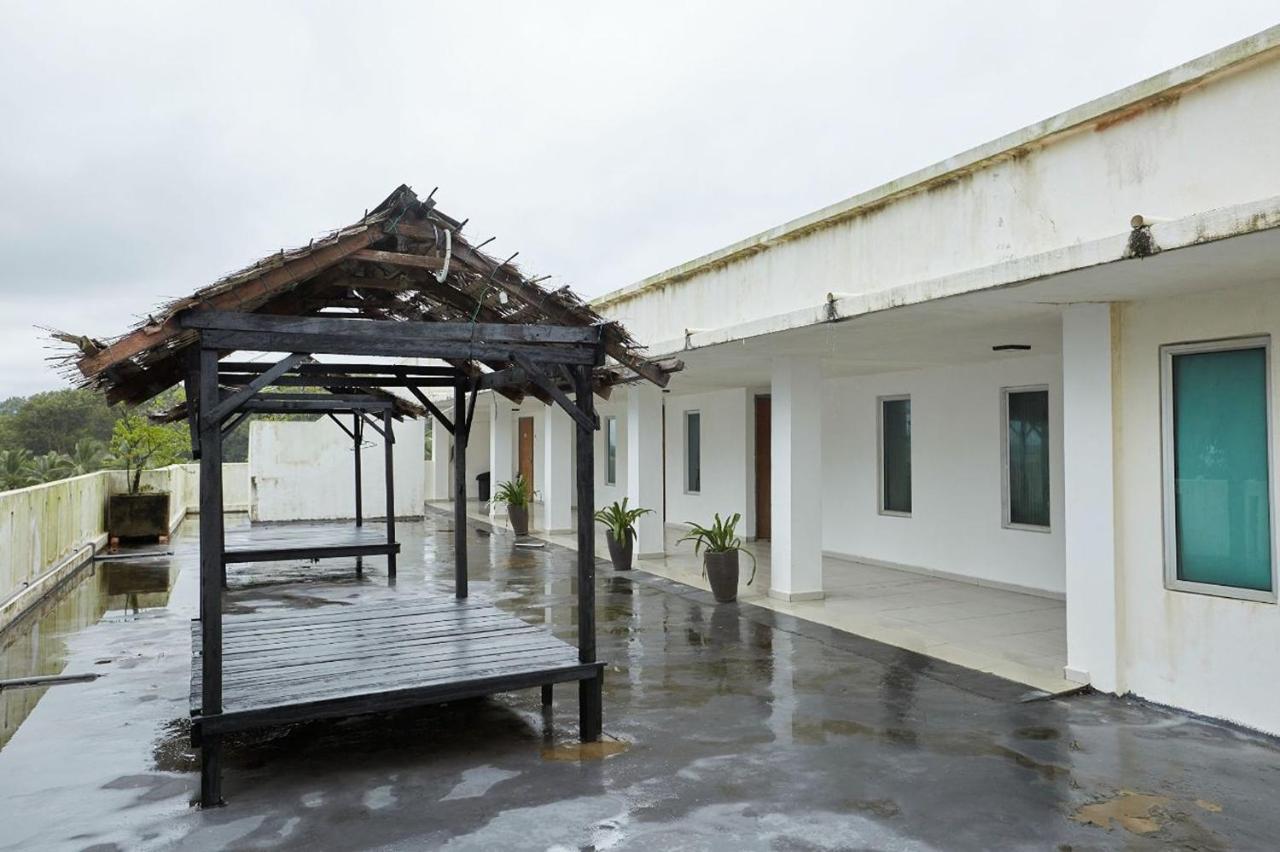 Mawar Villa, Batu Hitam Kampung Sungai Karang Exterior photo