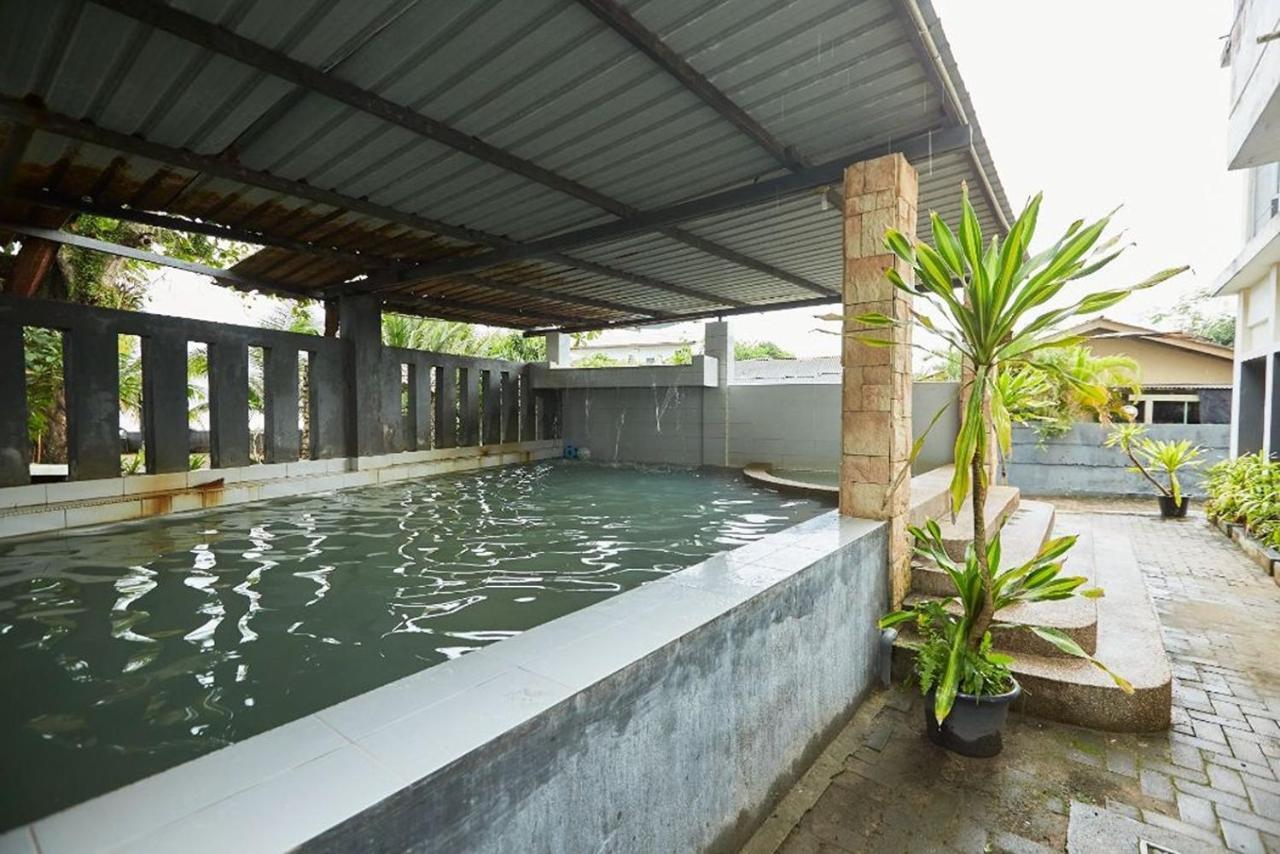 Mawar Villa, Batu Hitam Kampung Sungai Karang Exterior photo